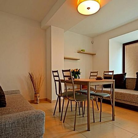 Apartamencik Z Ogrodkiem / Apartment With Garden Sarbinowo Exterior foto
